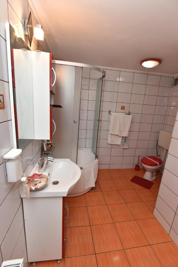 Casa Tudor Buşteni Eksteriør bilde